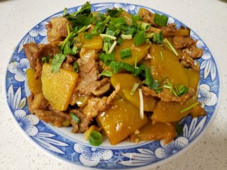 南瓜炒肉片的做法
