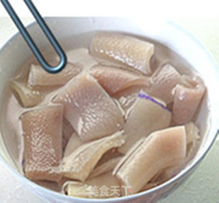 腊豆皮冻的做法步骤：2