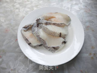 【创意新派菜】——香煎银鳕鱼的做法步骤：1