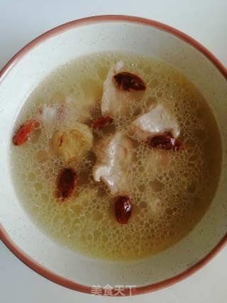 鸭腿枸杞汤的做法