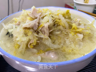 酸菜炖排骨的做法