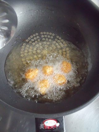 蓬松香脆的掌上明珠---鸡肉白菜丸子的做法步骤：8