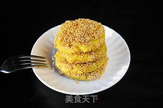 芝麻红薯饼的做法
