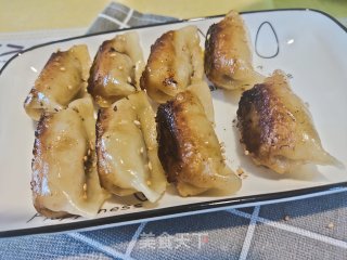 快手早餐煎饺的做法