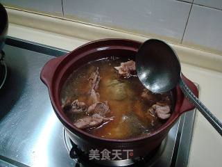 冬季滋补汤菜“砂锅鱼羊鲜”的做法步骤：14