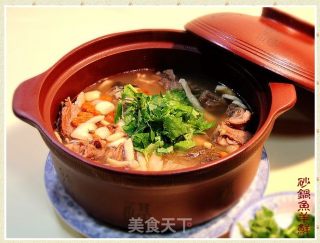 冬季滋补汤菜“砂锅鱼羊鲜”的做法步骤：17