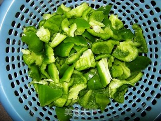 菇香青椒的做法步骤：4