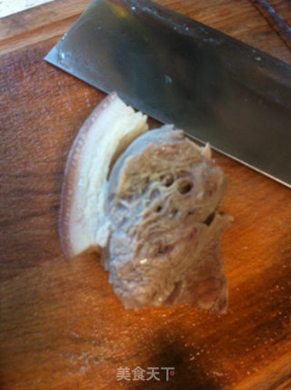 蒜苗回锅肉的做法步骤：4