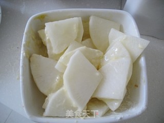 萝卜像肉一样香------回锅萝卜的做法步骤：5