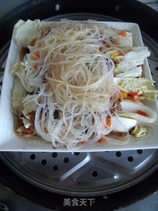丝丝入味素菜也能很出彩----蒜香粉丝蒸白菜的做法步骤：12