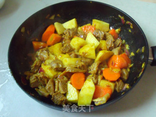 咖喱牛腩的做法步骤：6