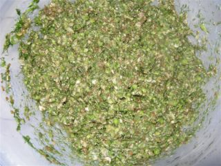 荤香馅包子的做法步骤：2
