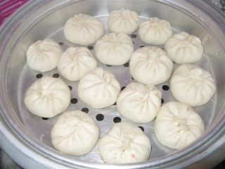 荤香馅包子的做法步骤：4