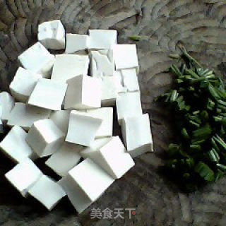 红烧豆腐的做法步骤：1