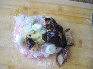 新年预热菜---玉手迎春的做法步骤：3