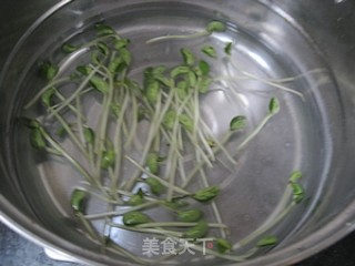 新年预热菜---玉手迎春的做法步骤：7