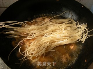 鸡肉炖粉条的做法步骤：6