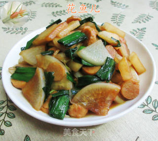 甜不辣炒萝卜的做法