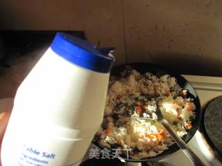 缤纷叉烧炒饭的做法步骤：9