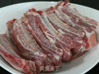 酱烧排骨的做法步骤：1