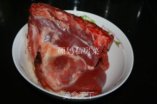 暖身羊肉汤的做法步骤：1