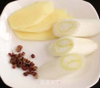 栗子鸡的做法步骤：4