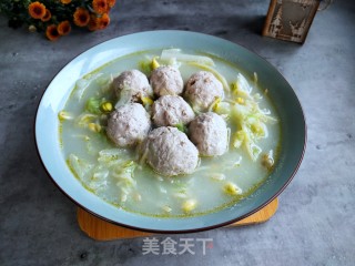 汆丸子白菜汤的做法