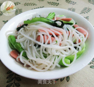 鲜鲜肠菜芯炒米粉的做法