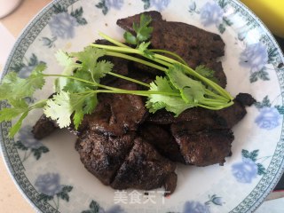 香煎牛肝的做法