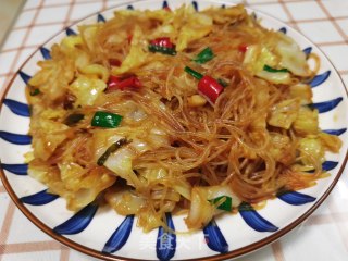 包菜炒粉丝的做法