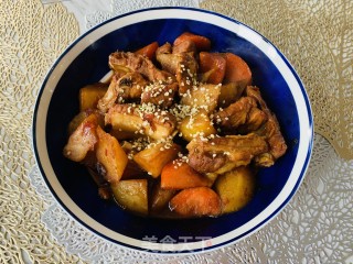 火麻仁排骨烧胡萝卜土豆的做法