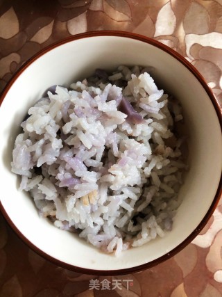 紫土豆柴火饭的做法