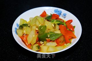 老黄瓜炒青椒的做法