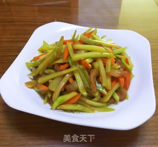 炒西兰花杆的做法
