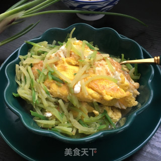 鸡蛋炖萝卜的做法