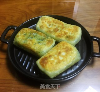 虾皮韭菜饼的做法