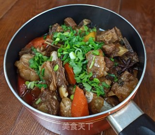 胡萝卜炖羊肉的做法