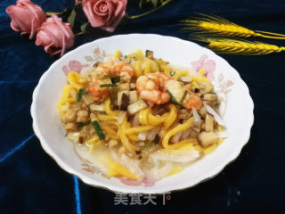 香菇虾仁南瓜面的做法