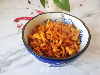 虫草花鸡胸肉丝卤的做法