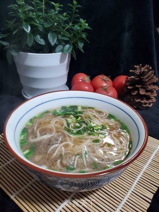 酥肉汤面的做法