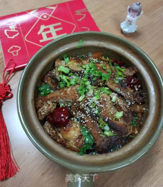 砂锅啤酒炖鱼块的做法