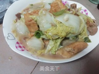 白菜炖油豆腐的做法