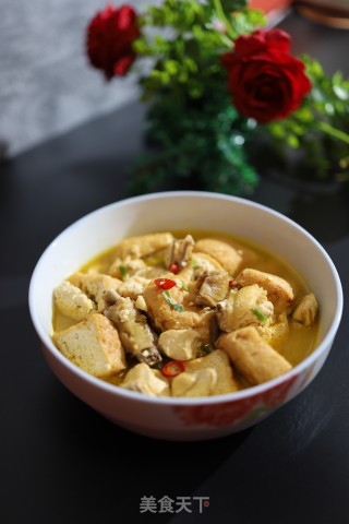 油豆腐炖鸡肉的做法