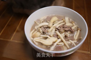 蘑菇粉丝炖牛肉的做法