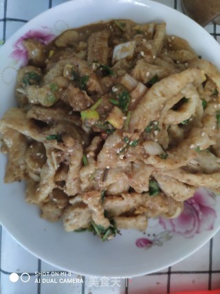 简单好吃的牛面条，筋道爽口。