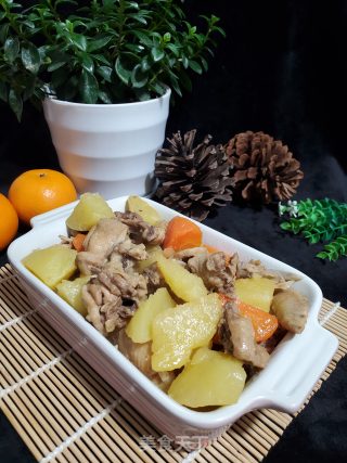 土豆炖鸡块的做法