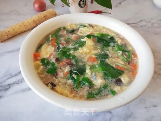 山药香菇鸡蛋蔬菜汤的做法