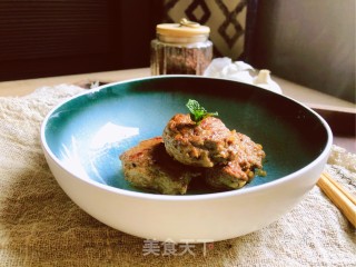 宝宝辅食，香煎肉饼的做法