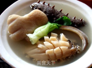 海参炖猪脚的做法