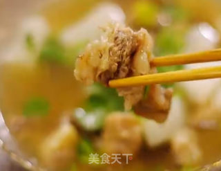 清炖牛腩锅的做法